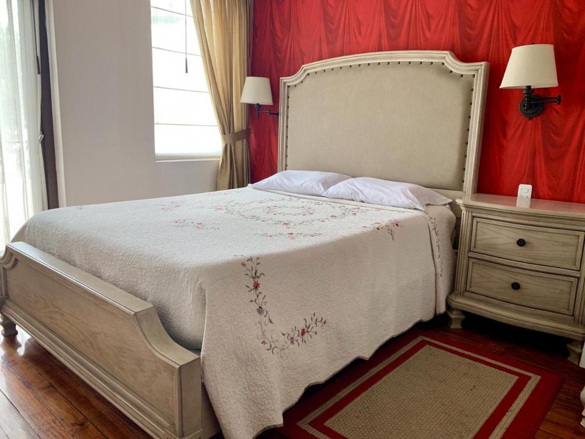 Hotel Azul De La Plaza By Chat Noir Куэнка Экстерьер фото